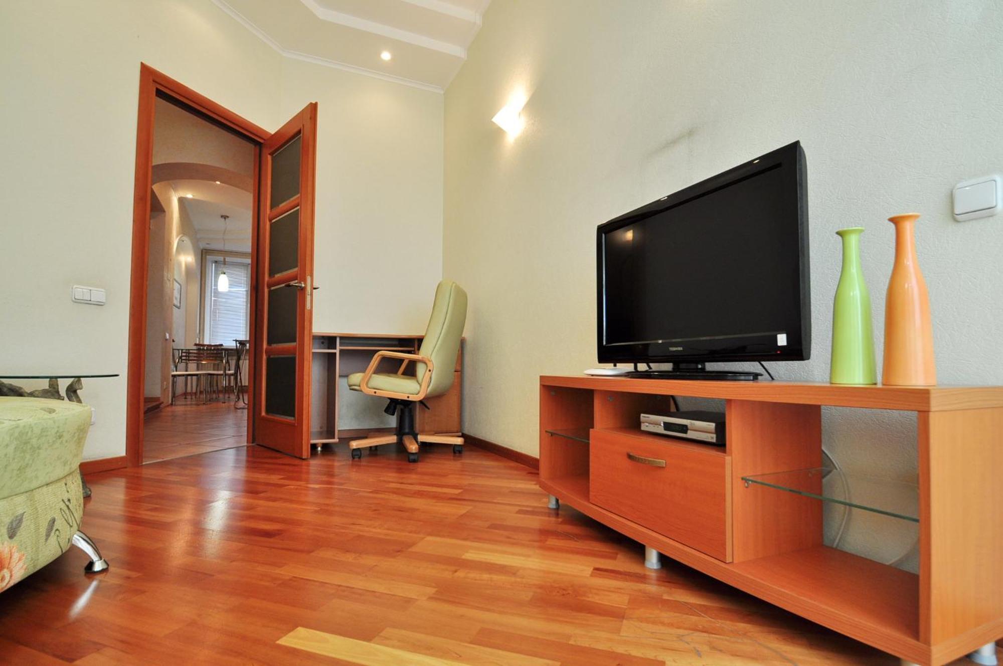Central Apartments Kiev Dış mekan fotoğraf