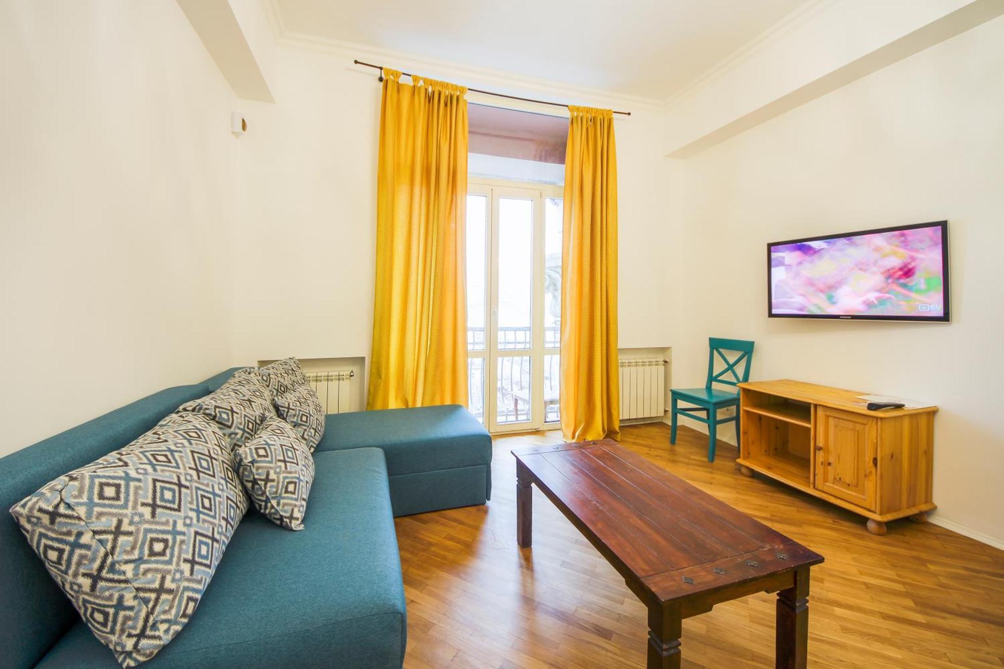Central Apartments Kiev Dış mekan fotoğraf